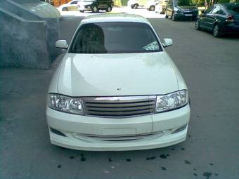 2001 Nissan Gloria Photos