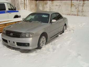 2002 Nissan Gloria Pictures