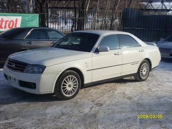 2002 Nissan Gloria Photos