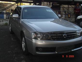 2002 Nissan Gloria Pictures