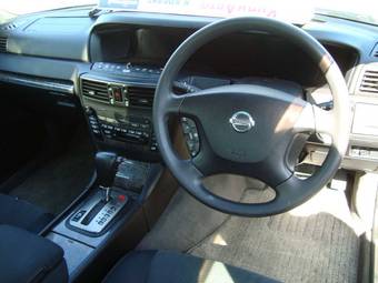 2002 Nissan Gloria Photos