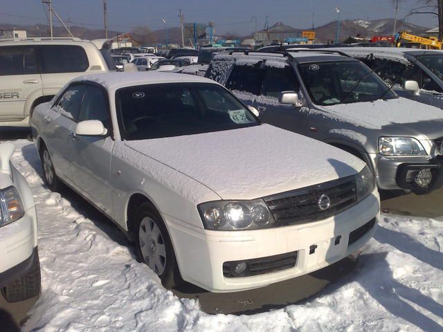 2003 Nissan Gloria