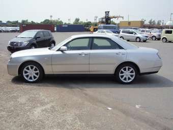 2003 Nissan Gloria Photos