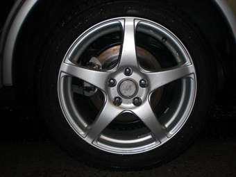 2003 Nissan Gloria Pictures