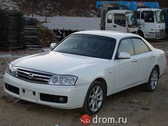 2003 Nissan Gloria Pictures