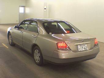 2003 Nissan Gloria Images