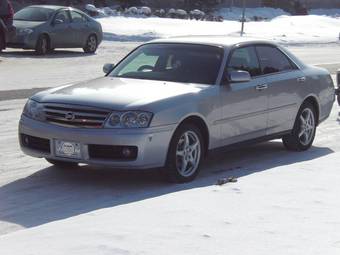 2003 Nissan Gloria Pics