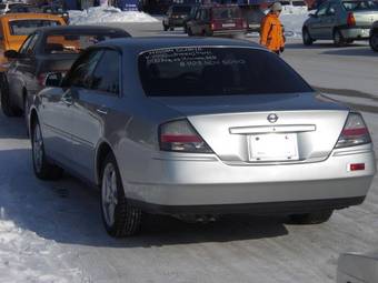 2003 Nissan Gloria Pictures