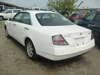 2003 Nissan Gloria Pictures