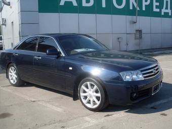 2003 Nissan Gloria Photos