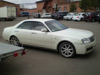 2003 Nissan Gloria Pictures