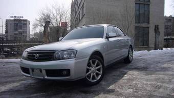 2003 Nissan Gloria Photos