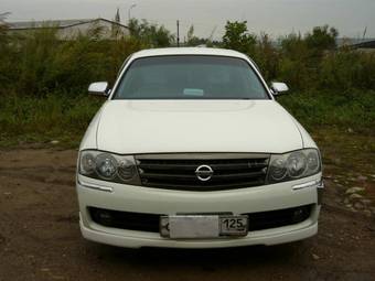 2003 Nissan Gloria Photos