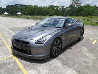 2008 Nissan GT-R Photos