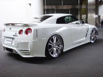 2008 Nissan GT-R Photos