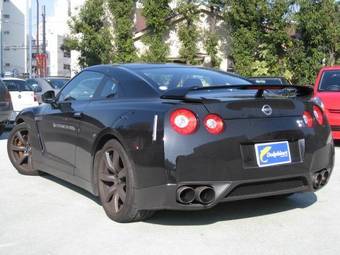 2008 Nissan GT-R Pictures