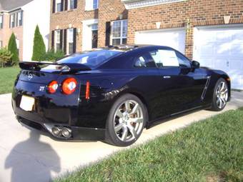 2009 Nissan GT-R Photos