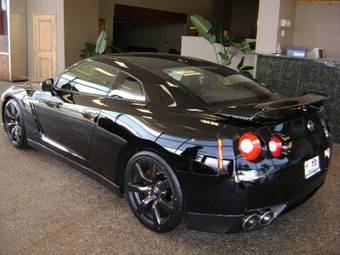 2009 Nissan GT-R Photos