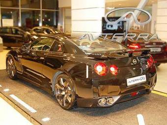 2009 Nissan GT-R Pictures