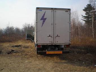 1999 Nissan Hino Pictures