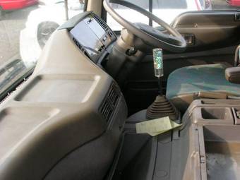 1999 Nissan Hino Pictures
