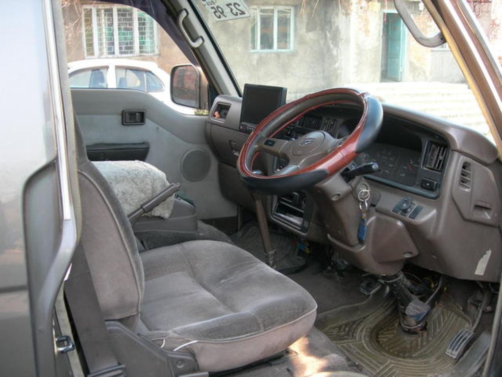 1991 Nissan Homy