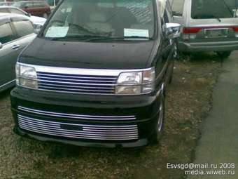 1999 Nissan Homy Elgrand Photos