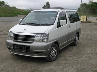 1999 Nissan Homy Elgrand Photos