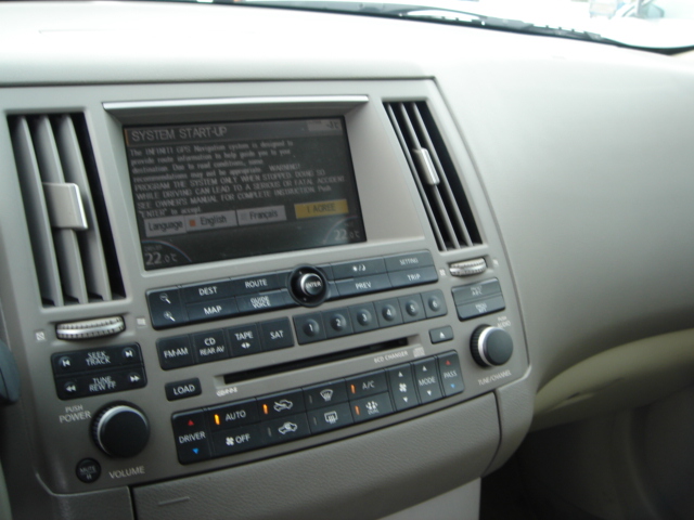 2004 Nissan Infiniti Q45 Pictures