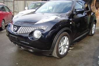2010 Nissan Juke Pictures