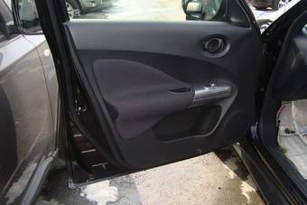 2010 Nissan Juke Pictures