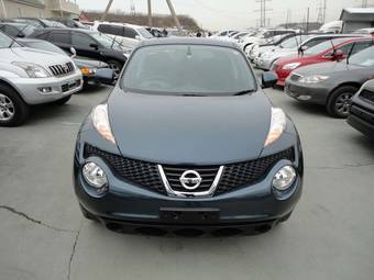2011 Nissan Juke Photos