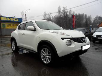 2011 Nissan Juke Photos