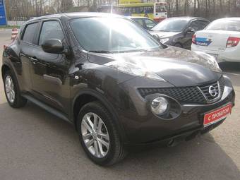 2011 Nissan Juke Photos