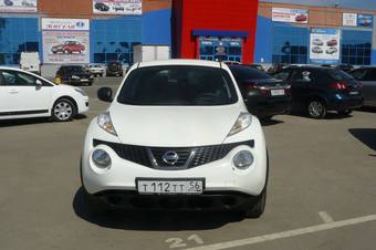 2011 Nissan Juke Photos