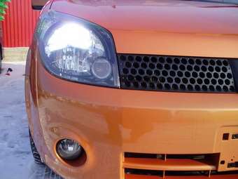 2005 Nissan Lafesta Images