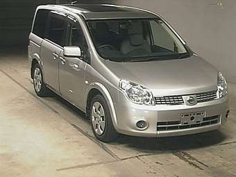 2005 Nissan Lafesta Images