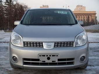 2005 Nissan Lafesta Pics