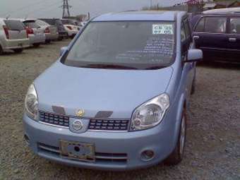 2005 Nissan Lafesta Photos