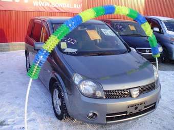 2005 Nissan Lafesta Pictures