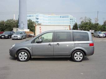 2005 Nissan Lafesta Pictures