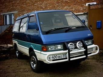 1990 Nissan Largo