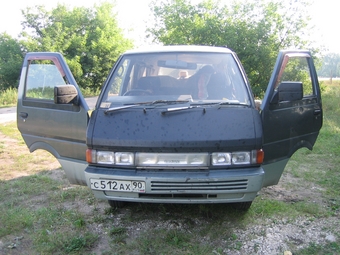 1990 Nissan Largo