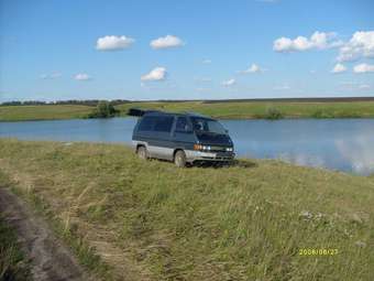 1990 Nissan Largo