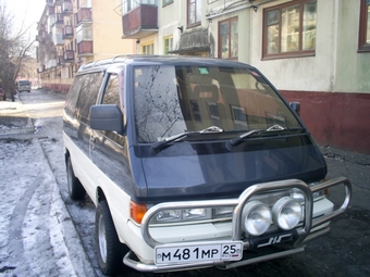 Nissan Largo