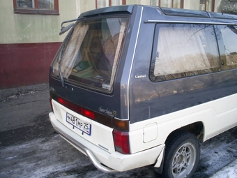 Nissan Largo