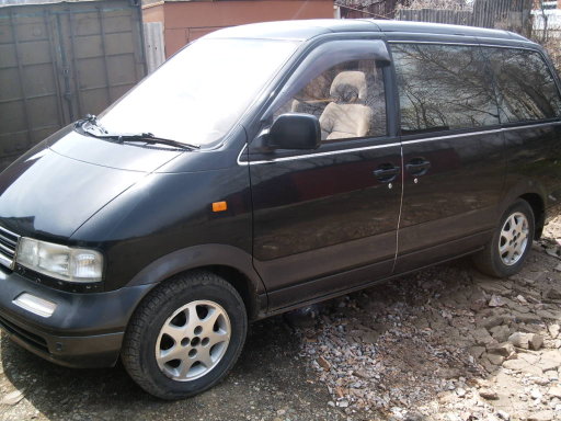 1993 Nissan Largo