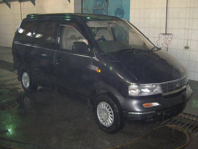 1993 Nissan Largo