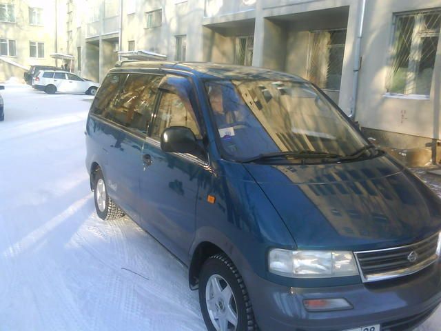 1994 Nissan Largo