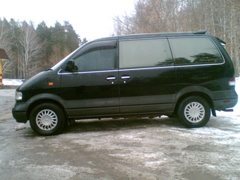 1995 Nissan Largo